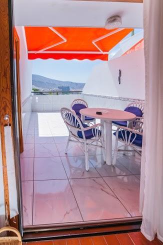 Colina Apartment Los Cristianos  Exterior photo